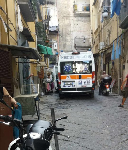 ambulanza bloccata